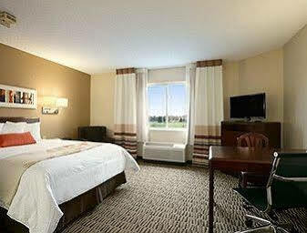 Mainstay Hartford Hotel